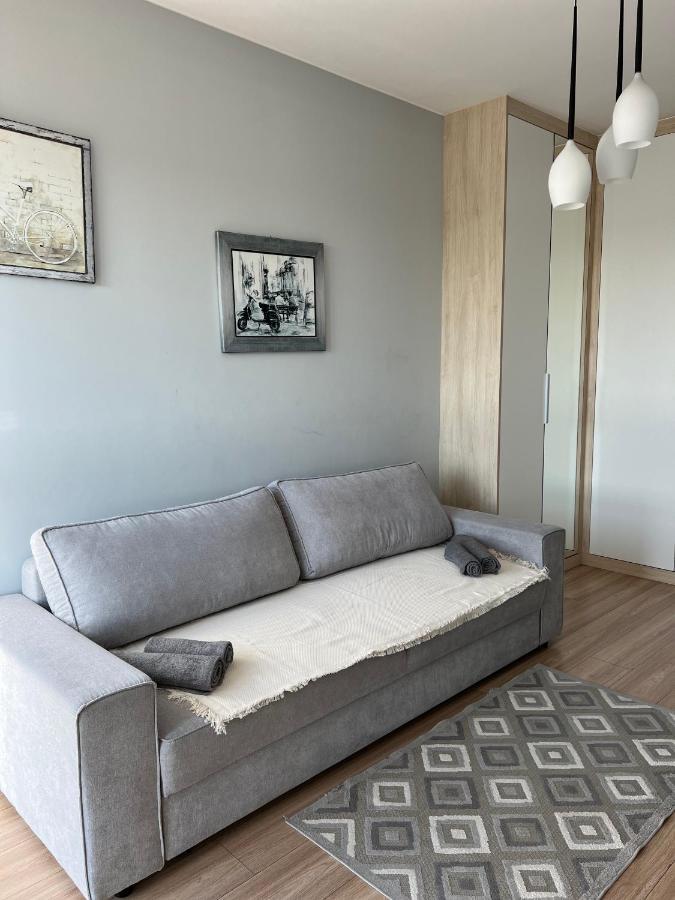 Wiatraczna 136 Apartment Varşovia Exterior foto